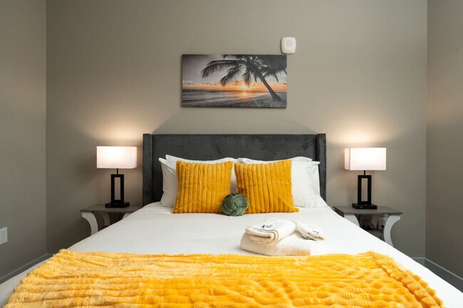 Foto del edificio - 5825 Sunset Wy