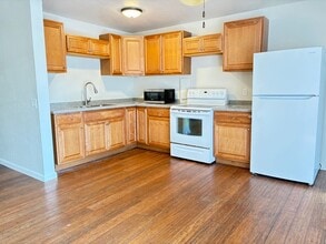 Building Photo - 84-754-754 Ala Mahiku St