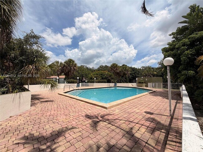 Building Photo - 4255 N University Dr