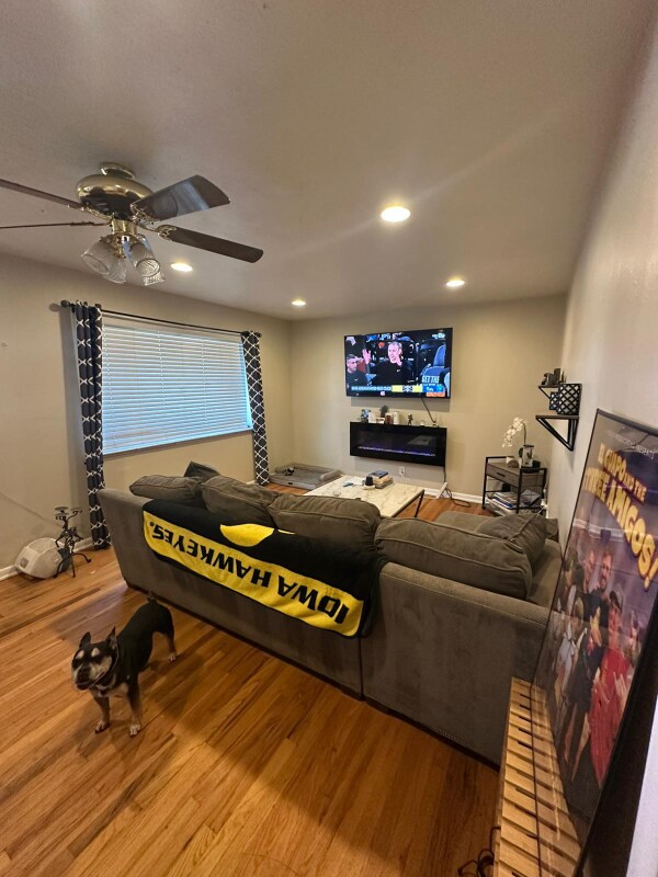 Foto principal - 1385 Upham St