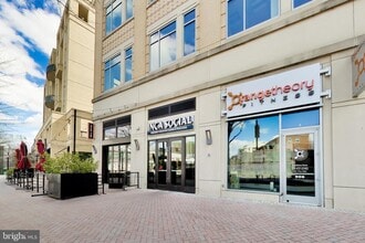 Building Photo - 1722 N Quinn St