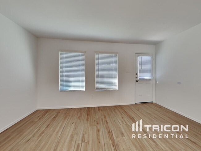 Foto del edificio - 17146 Quaking Aspen Ln