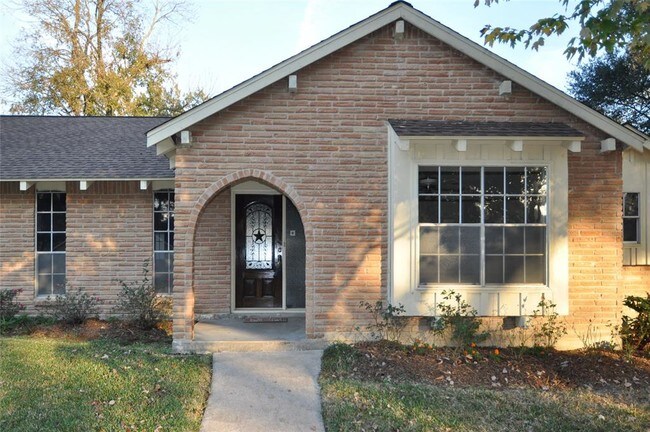 Foto del edificio - 4518 Mountwood St