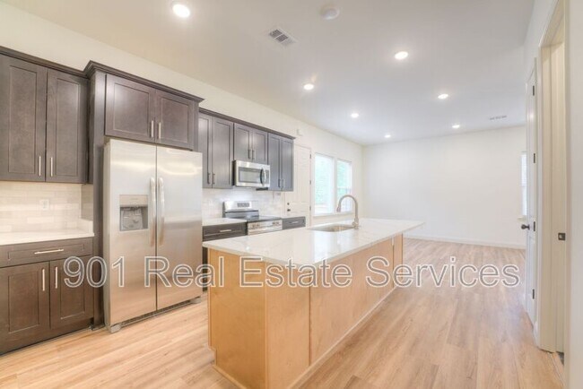 Foto del edificio - 1010 North Pkwy