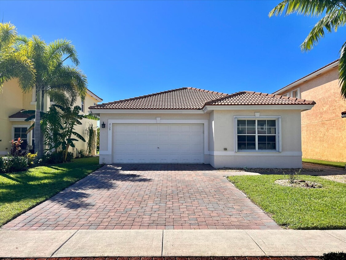 Photo - 6129 Adriatic Way, West Palm Beach, FL 33413 - 3 BR 2 BA Single-Family Home