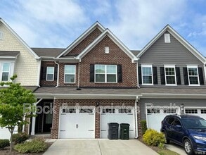 Building Photo - 1156 Lookout Ridge Rd