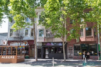 Building Photo - 542 Valencia St
