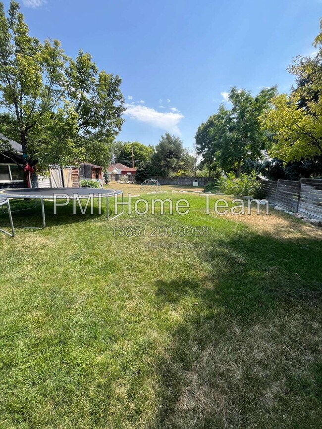 Building Photo - 266 E 100 N