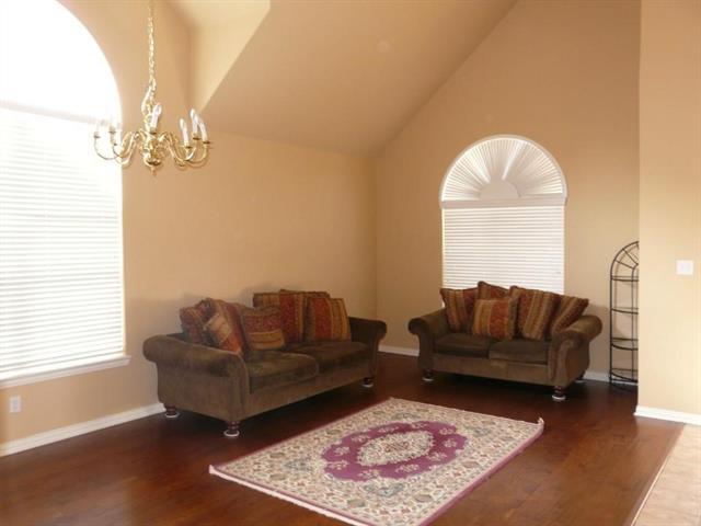 Foto del edificio - 5800 Youngworth Dr