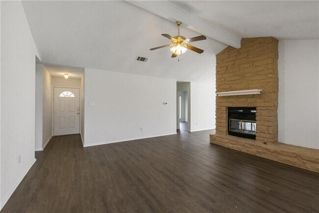 Foto del edificio - 4608 Bundyhill Dr
