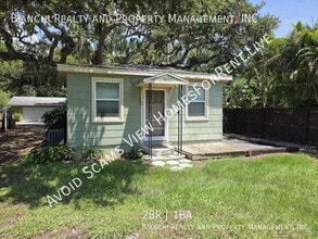 Building Photo - 5023 27th Ave S