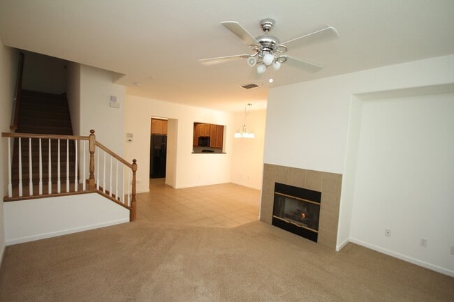 Foto del edificio - 3BR|2.5BA Condominum - Tenant Pays $175 monthly for WS&G