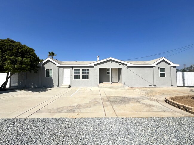 Photo - NewB RV T 17805 Apartment