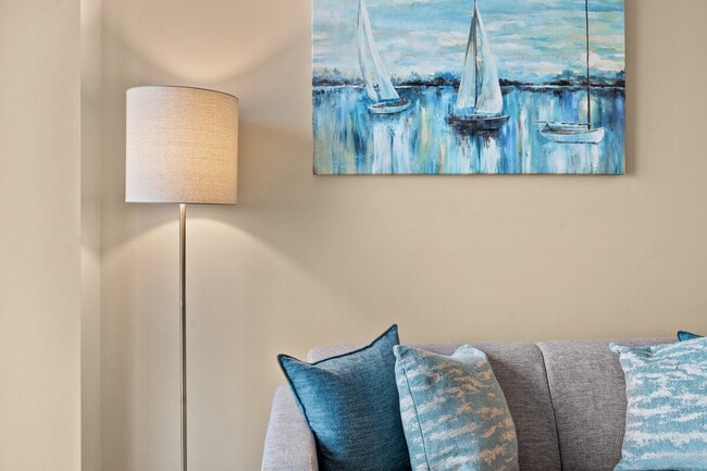 Photo du bâtiment - 1318 1st St SE