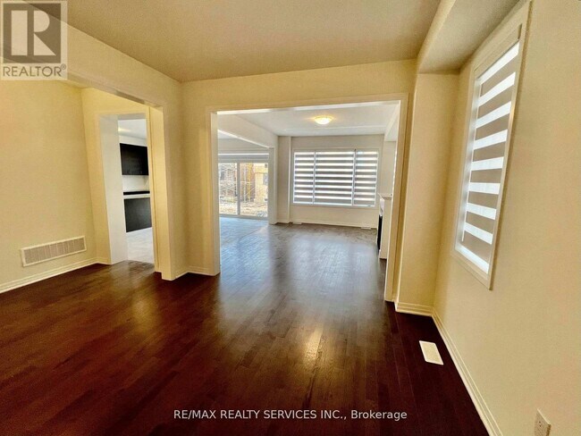Building Photo - 41 Prince Philip Blvd