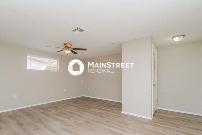 Foto del edificio - 3 Bedroom Pet-Friendly Home in New Port Ri...