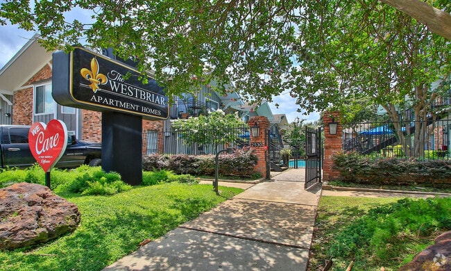 Building Photo - The Westbriar