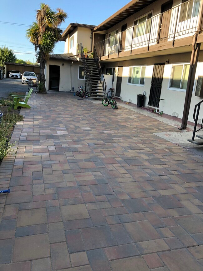 Foto del edificio - 3559 Agate Dr