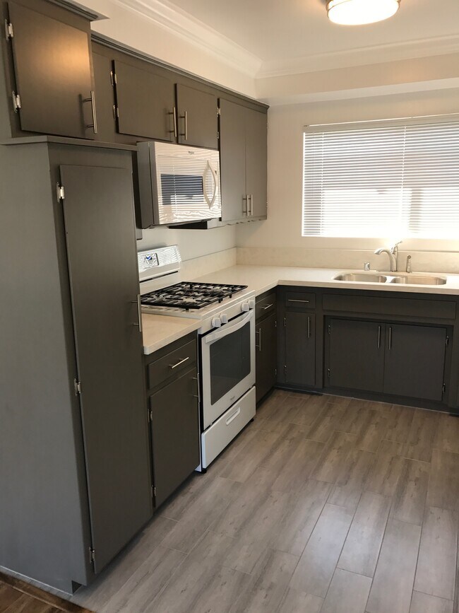 Foto del edificio - 11006 Kling St