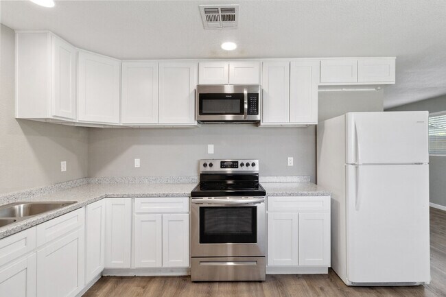Foto del edificio - 2638 W Pierson St