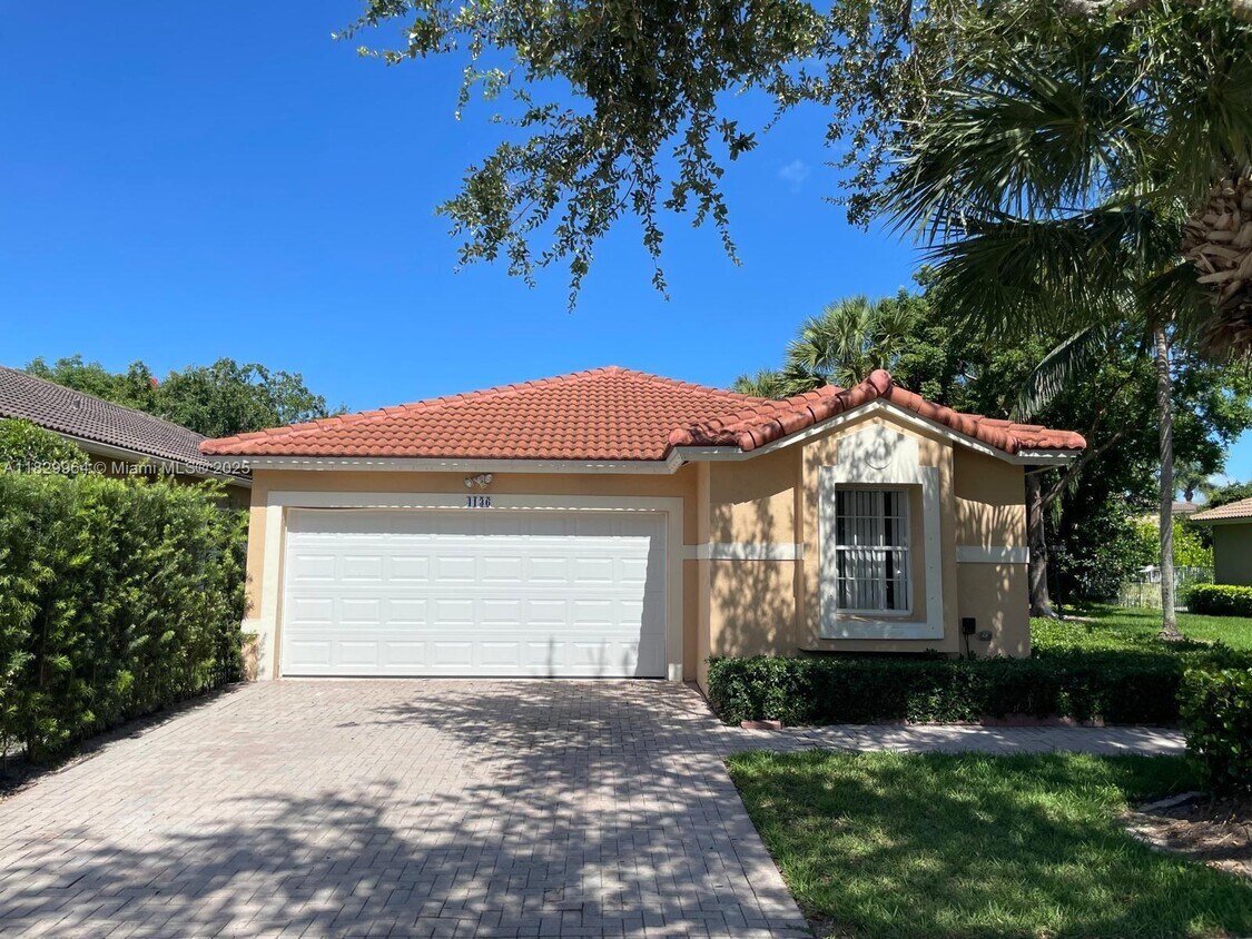 Foto principal - 4136 Sapphire Terrace