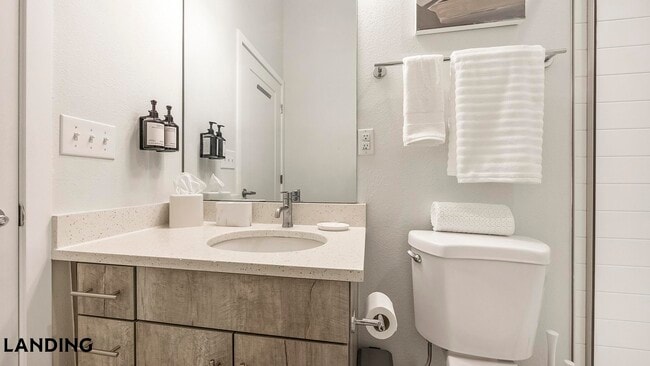 Building Photo - 3022 Zuni St