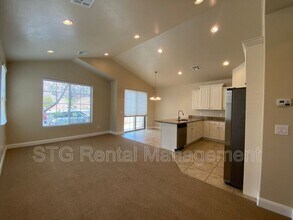 Building Photo - 3439 S Barcelona Dr
