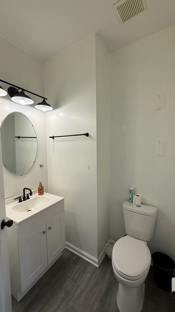 Foto del edificio - 4 Bedroom Colonial in Prince William County