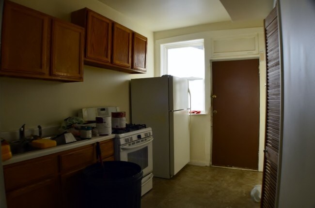 Building Photo - 1248 N Spaulding Ave