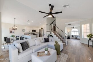 Building Photo - 829 N Bluejay Dr
