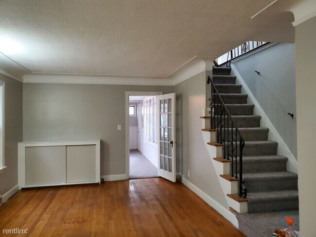 Foto del edificio - 5 br, 1.5 bath House - 18076 Ilene St