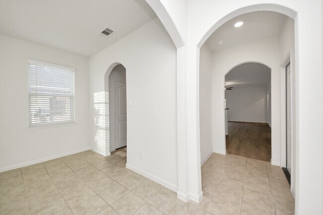 Foto del edificio - 9526 Opal Gates Dr