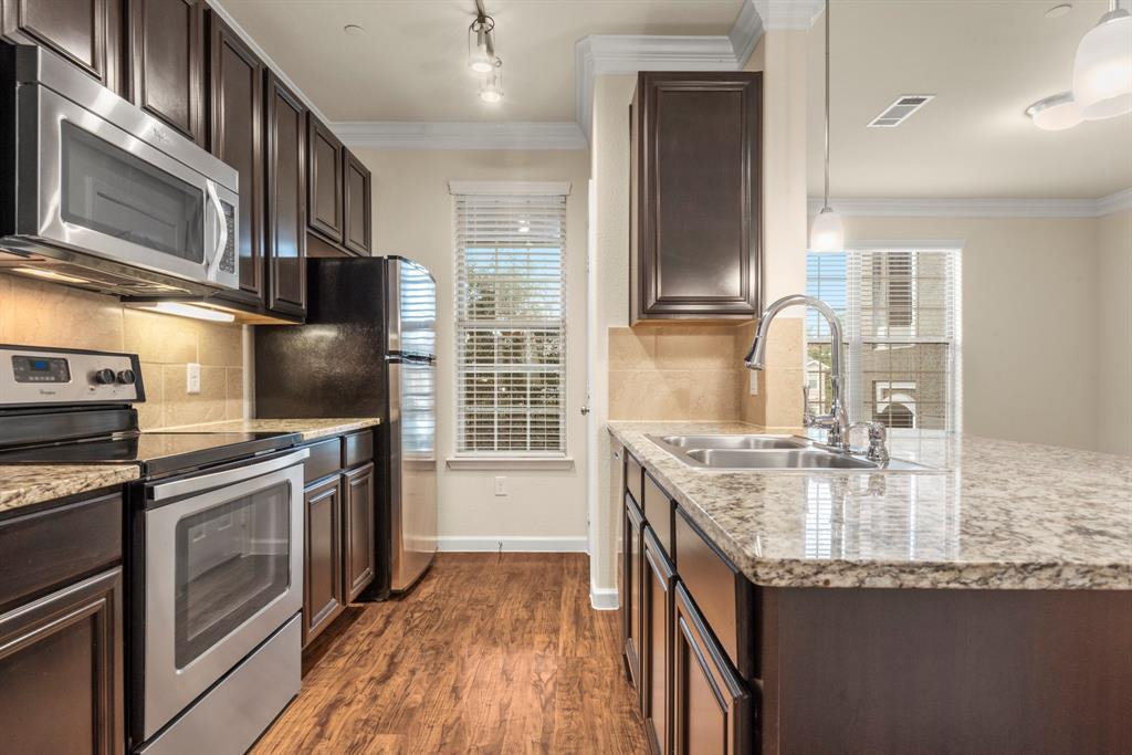 29980 FM2978 Unit A7, Magnolia, TX 77354 Room for Rent in Magnolia