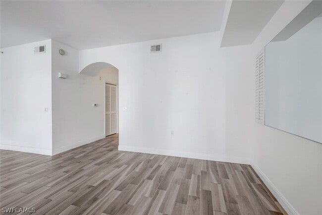 Foto del edificio - 2690 Cypress Trace Cir