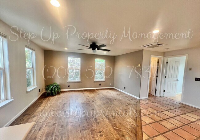 Foto del edificio - Charming Angels Camp Cottage with Solar