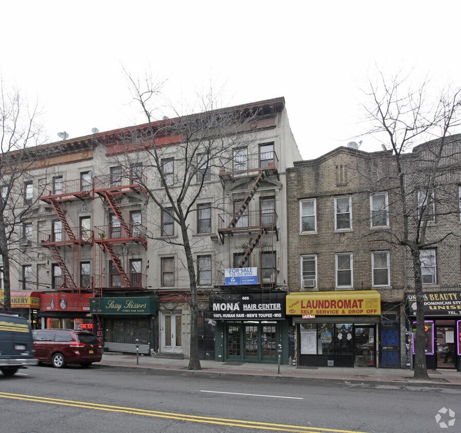 Building Photo - 665 Flatbush Ave