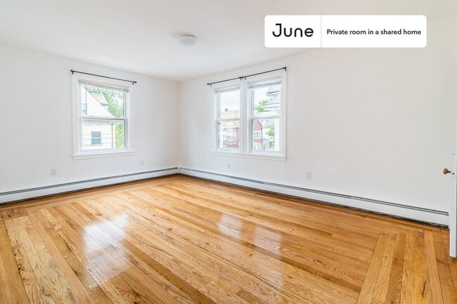 Building Photo - Room in Shared 7 bed/2 bath home