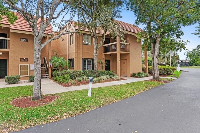 Foto del edificio - 11282 Green Lake Dr