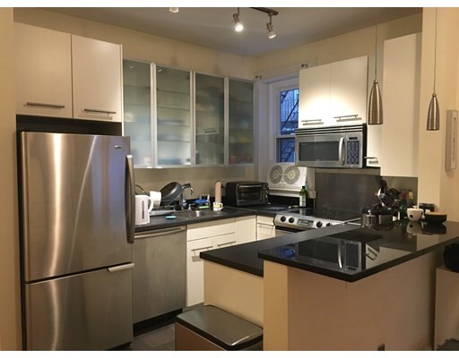 Primary Photo - 1 Peterborough St