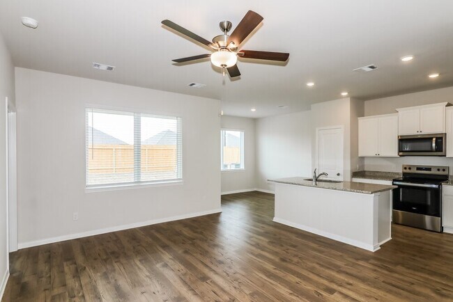 Foto del edificio - 7522 Tipton Meadow Way