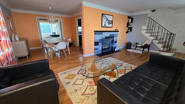 Foto del edificio - 23206 E Groveland Rd