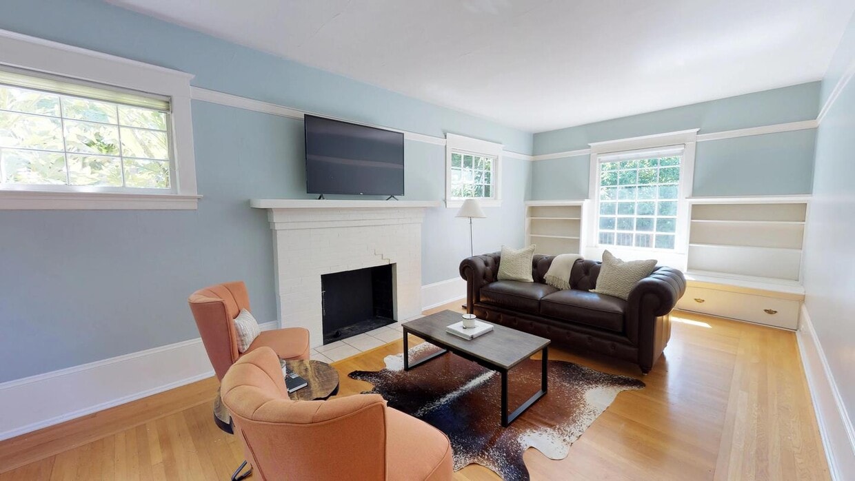 Photo - 2415 NE 15th Ave