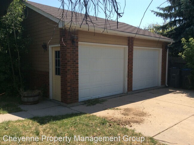Foto del edificio - 3 br, 3 bath House - 1507 Crook Ave.