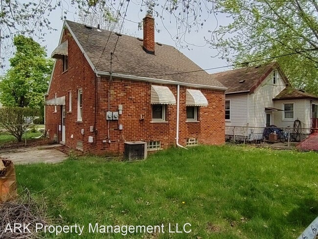 Building Photo - 3 br, 2 bath House - 17100 Stephens