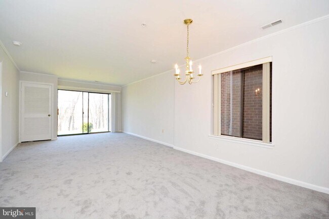 Building Photo - 2900 Shipmaster Way