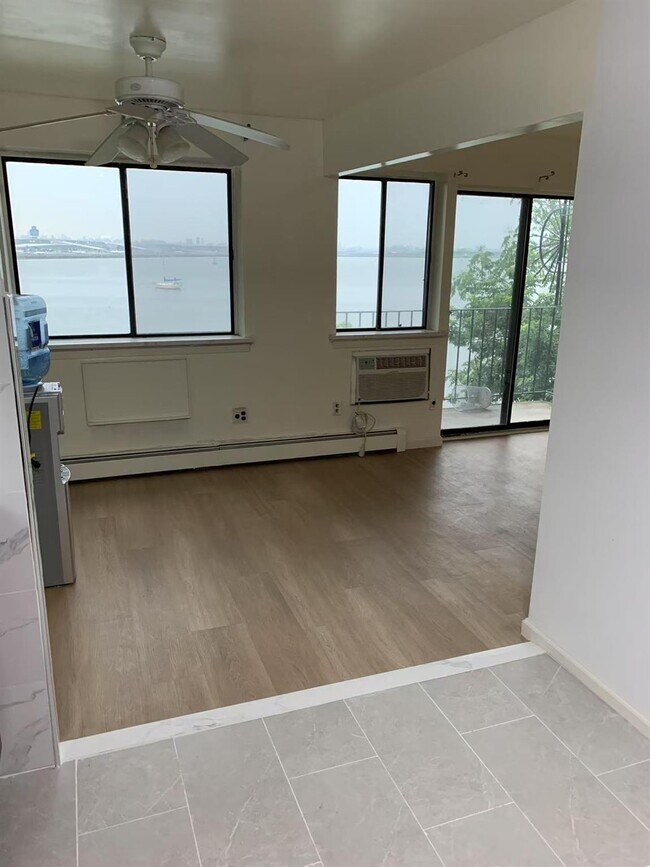 Foto del edificio - 119-05 28th Ave