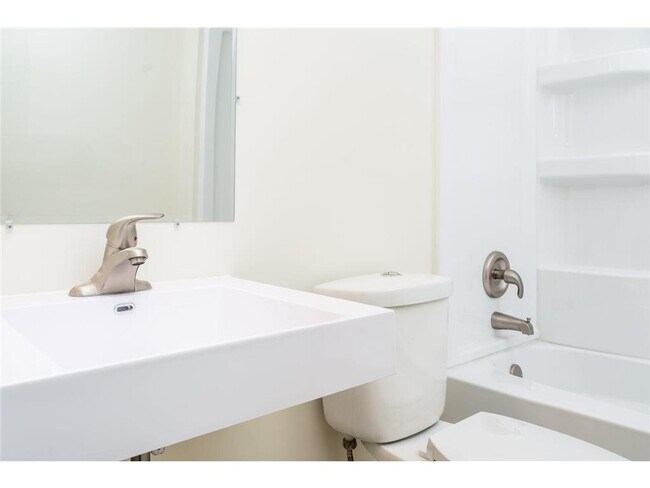 Foto del edificio - 2709 Park Ave