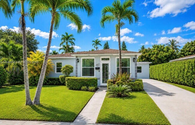 Foto del edificio - 432 NW 103rd St
