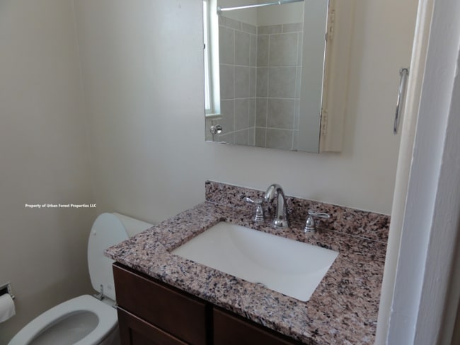 Photo - 2740 Adams St Apartment