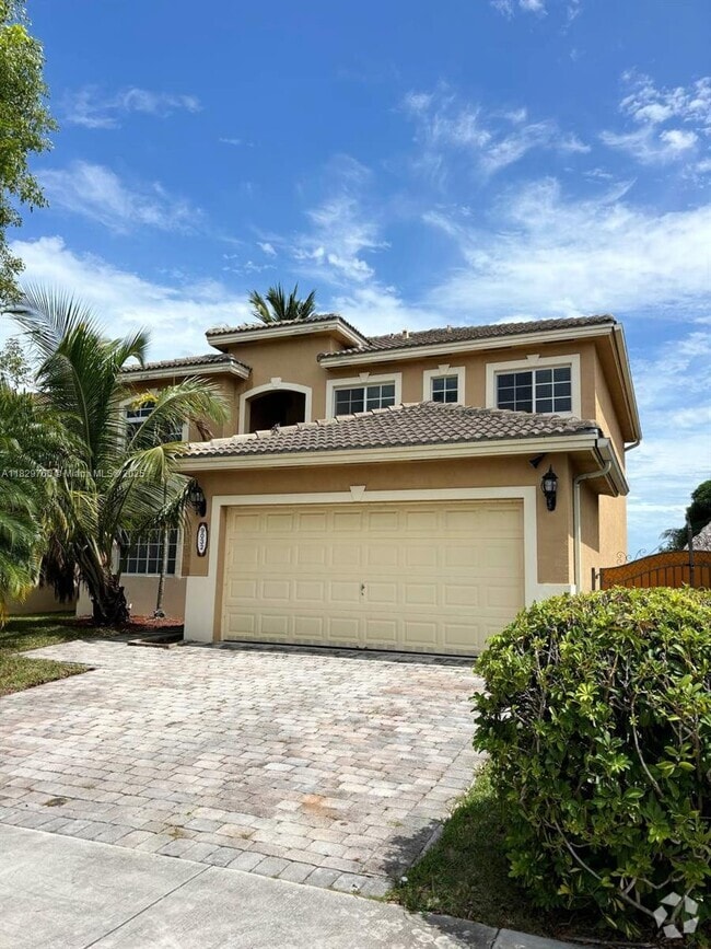 Building Photo - 9032 SW 208th Terrace